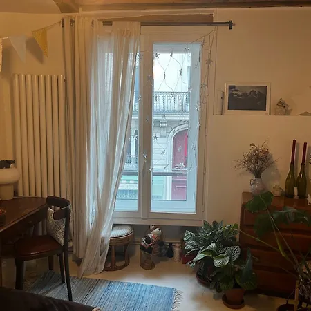 Alloggio in famiglia Deux En Plein Coeur De Montmartre, *